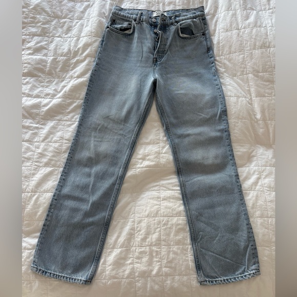 Reformation Cynthia straight leg light wash jeans, 28 Tahoe wash - Picture 4 of 14